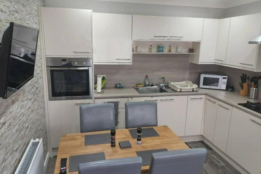 5 Riverside Place Thurso. 2 Bed, 2 Bathrooms. 外观 照片